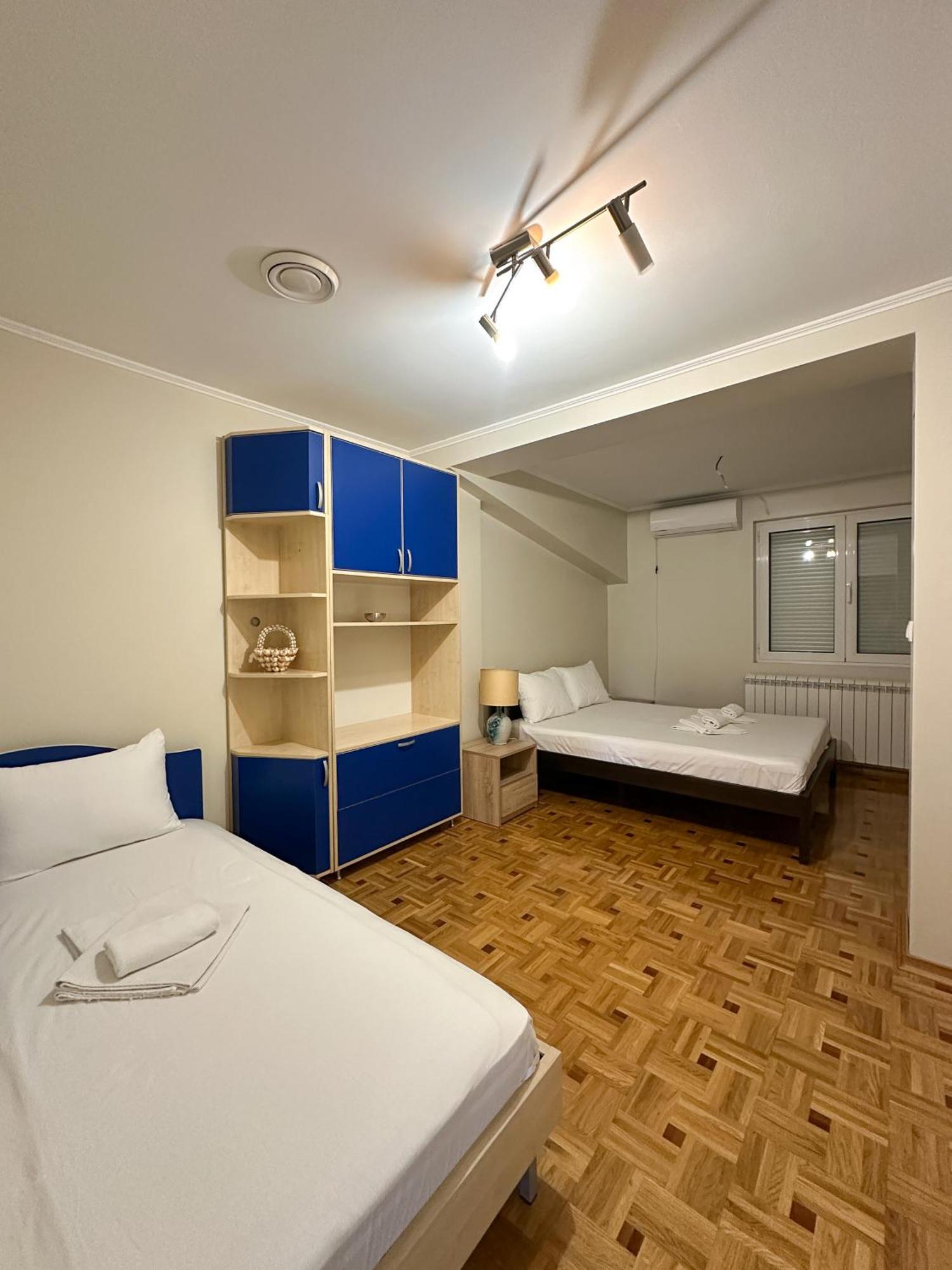 Lovely Apartments Free Street Parking Novi Sad Exterior foto